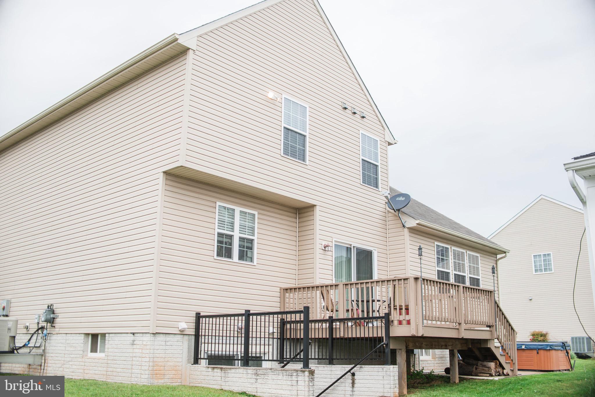 146 Watercourse Drive Ranson, WV 25438 - Photo 4 of 32