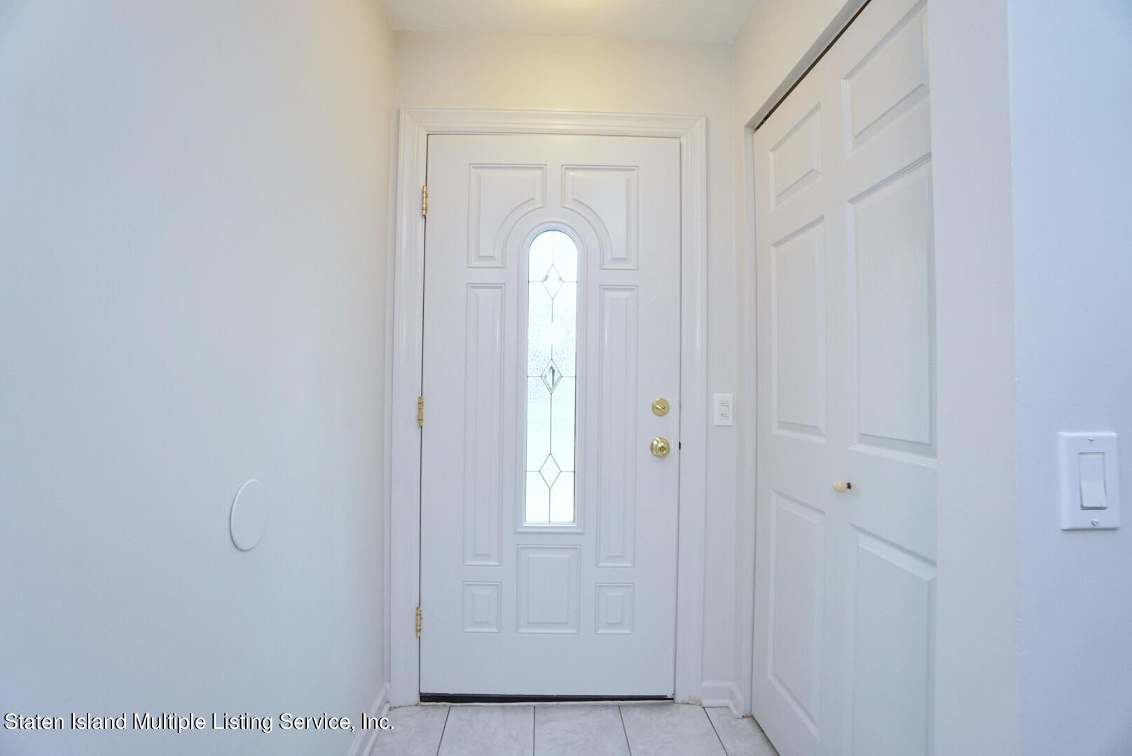 55 Rumson Road Staten Island, NY 10314 - Photo 5 of 29 3.1