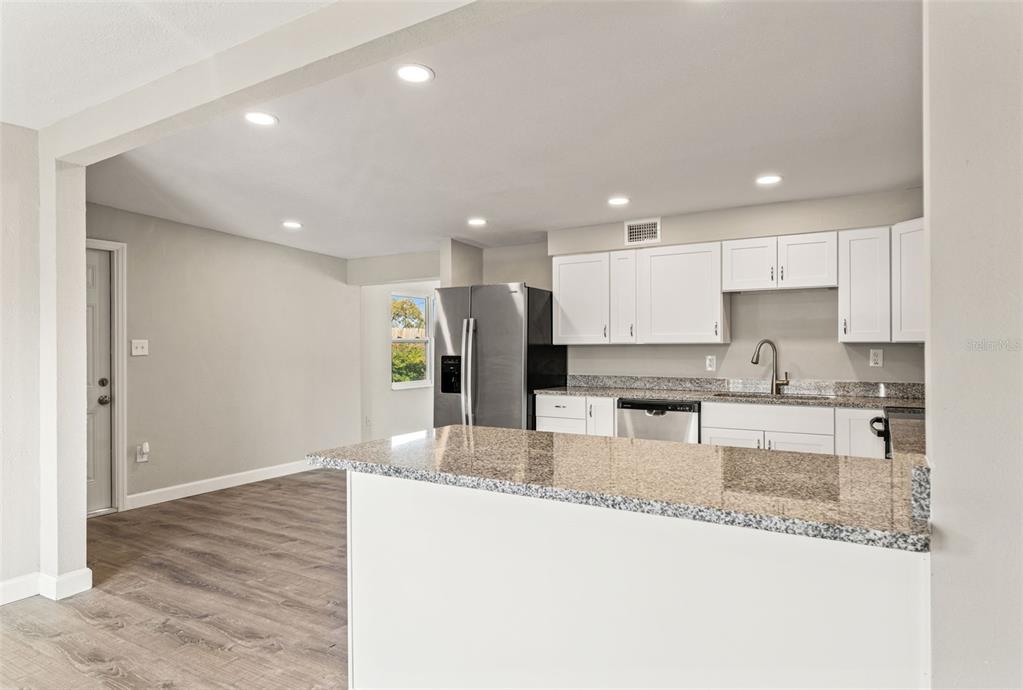 11200 Harding Drive Port Richey, FL 34668 - Photo 7 of 18