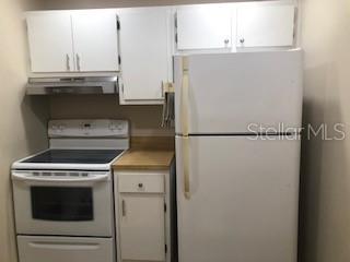 3271 South Beneva Road, Unit 204 Sarasota, FL 34232 - Photo 5 of 20 Gallery Image 5