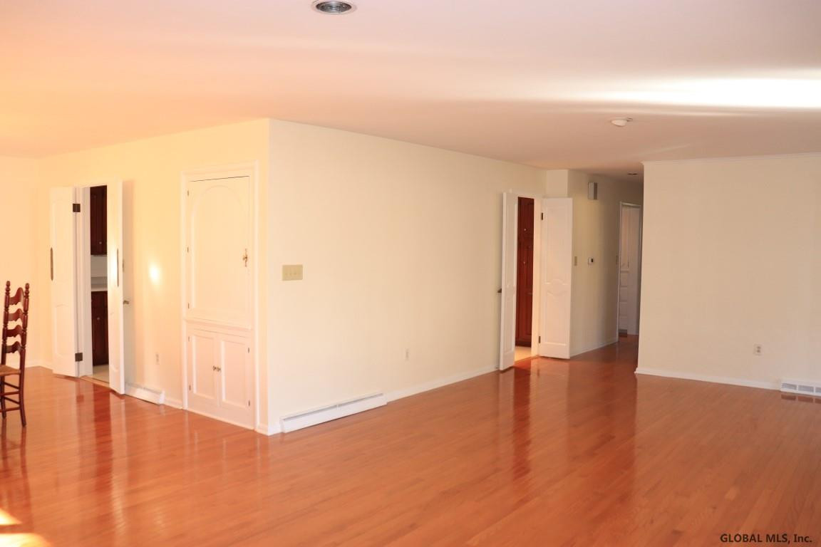 10 Harding Street Albany, NY 12208 - Photo 11 of 43 Photo 11
