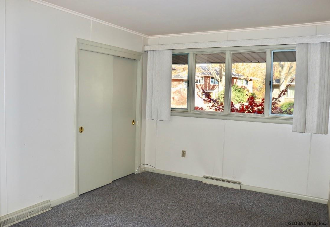 10 Harding Street Albany, NY 12208 - Photo 23 of 43 Photo 23