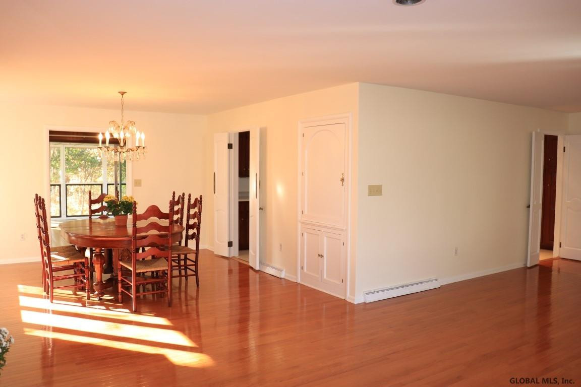 10 Harding Street Albany, NY 12208 - Photo 9 of 43 Photo 9