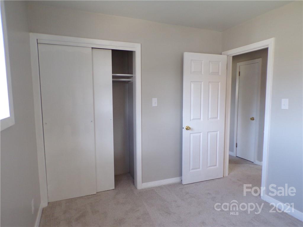 110 Lineberger Road Conover, NC 28613 - Photo 12 of 25 Gallery Image 12