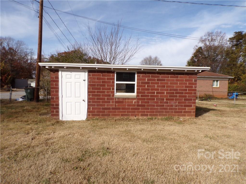 110 Lineberger Road Conover, NC 28613 - Photo 23 of 25 Gallery Image 23