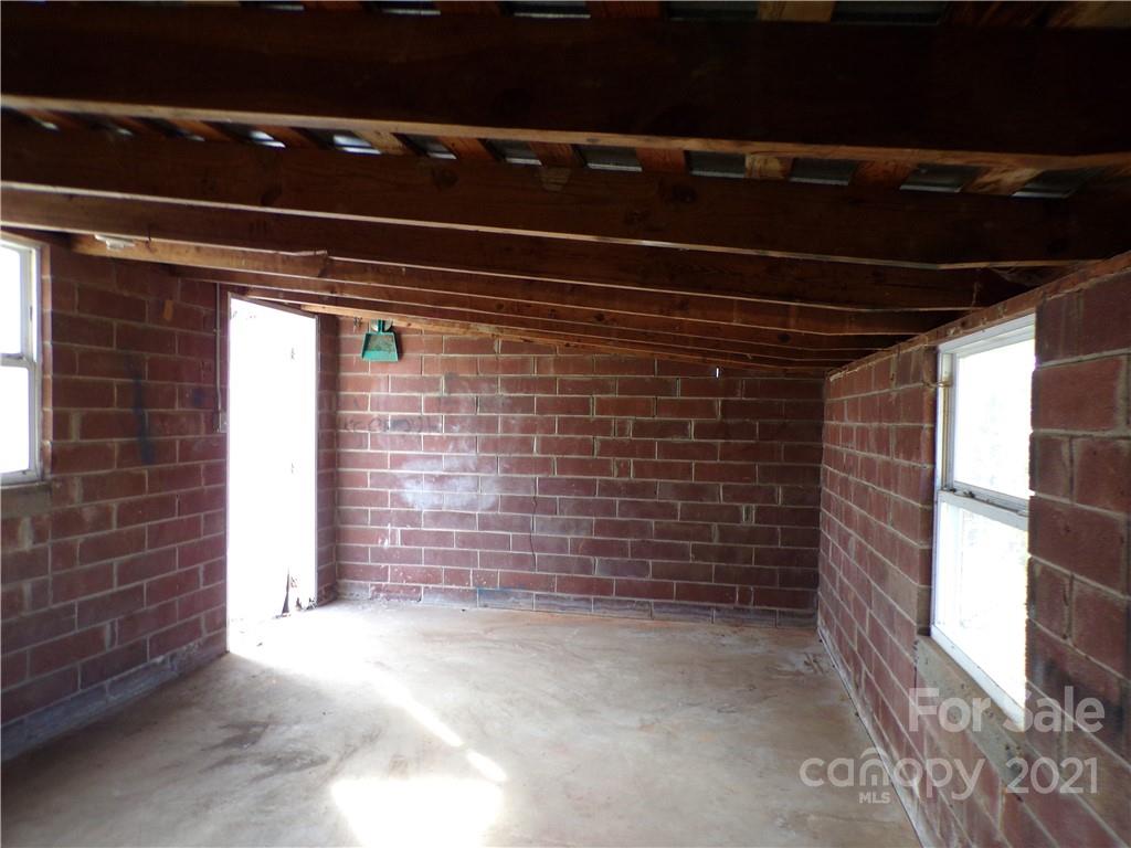 110 Lineberger Road Conover, NC 28613 - Photo 25 of 25 Gallery Image 25