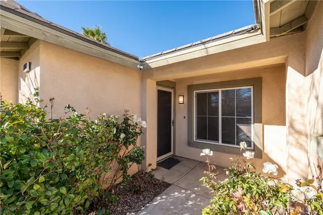 $419,900 | 17648 Park Plaza Court, Victorville, CA 92395