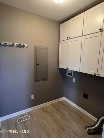 $313,800 | 1896 Old Rte 22, Kenly, NC 27542