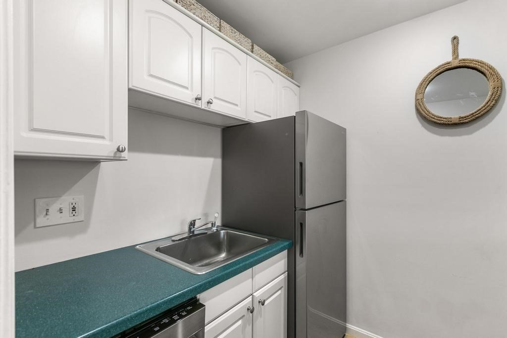 192 Beacon Street, Unit 2 Boston, MA 02116 - Photo 14 of 25