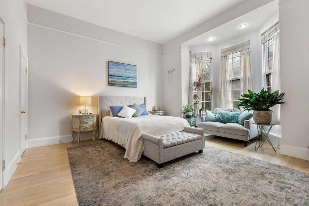 192 Beacon Street, Unit 2 Boston, MA 02116 - Photo 17 of 25