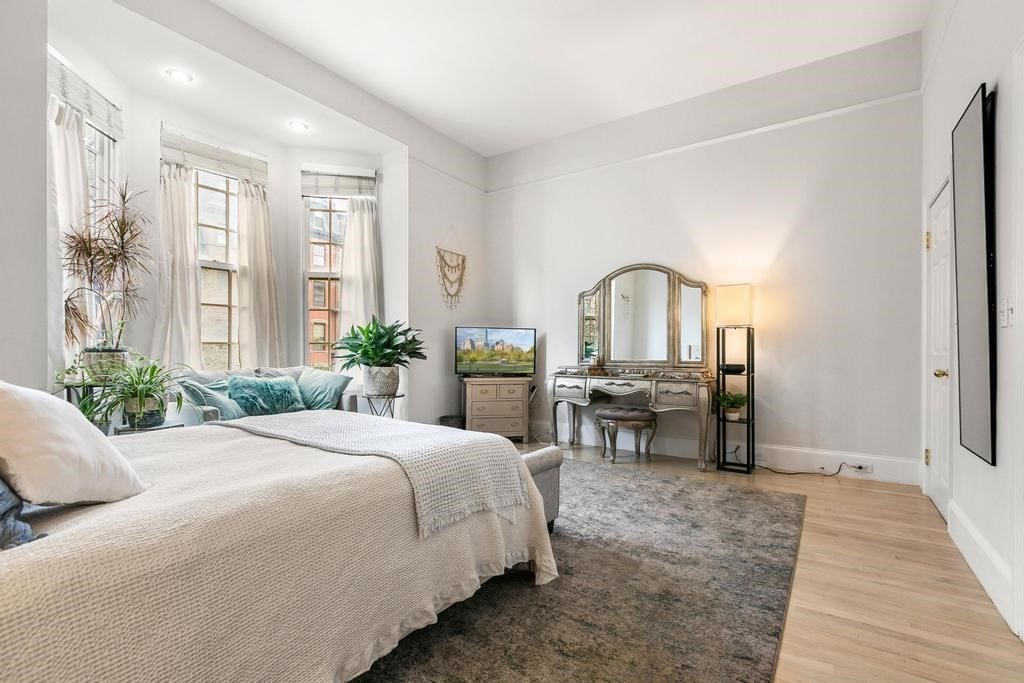 192 Beacon Street, Unit 2 Boston, MA 02116 - Photo 18 of 25