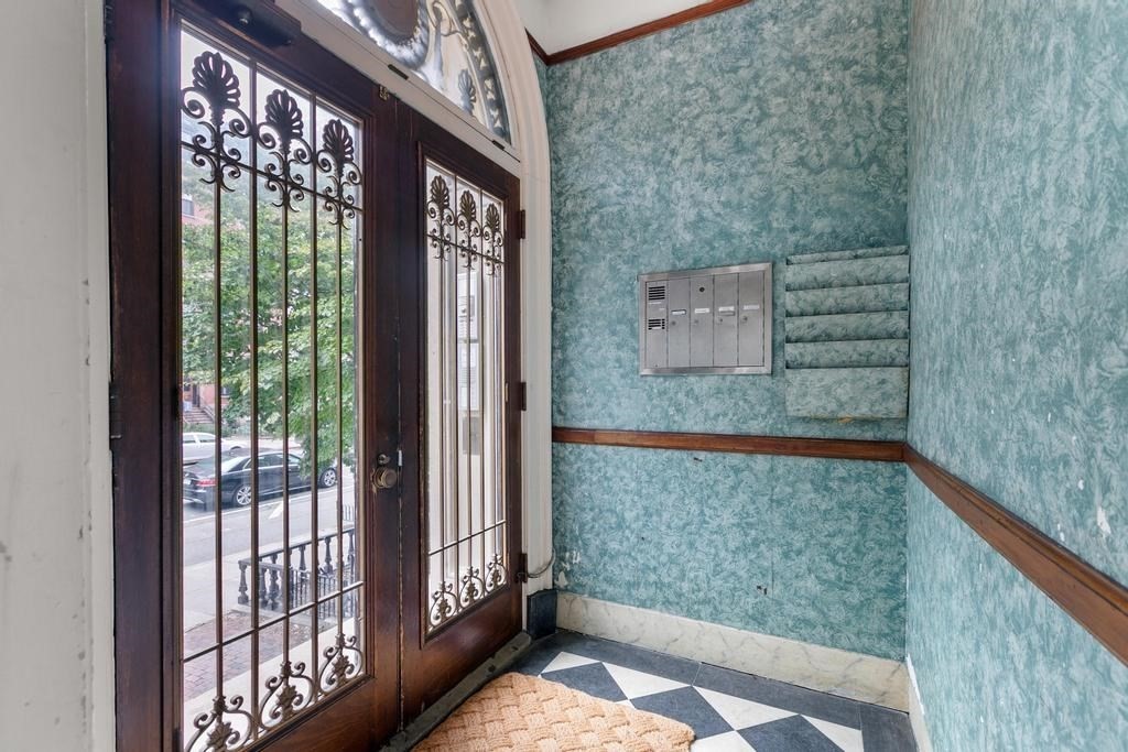 192 Beacon Street, Unit 2 Boston, MA 02116 - Photo 21 of 25