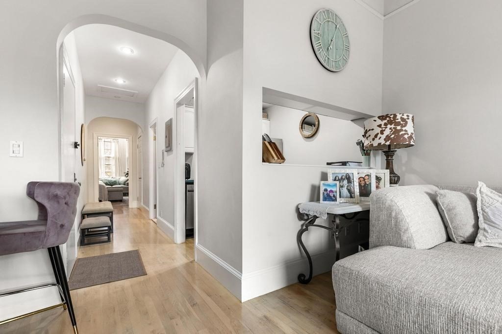 192 Beacon Street, Unit 2 Boston, MA 02116 - Photo 10 of 25
