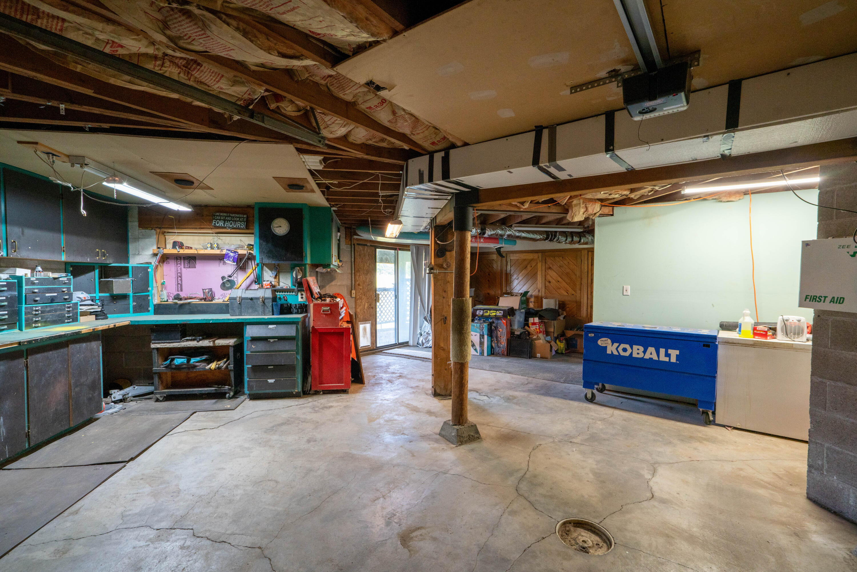 54651 Huntington Road Bend, OR 97707 - Photo 31 of 64 Downstairs Shop