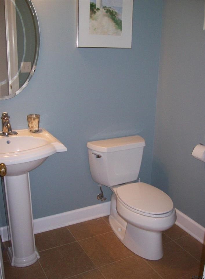 33 Trotter Road Bethlehem, NY 12158 - Photo 10 of 19 Photo 10