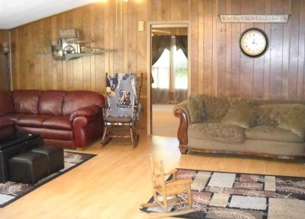 4110 East Pierceton Road Pierceton, IN 46562 - Photo 13 of 25 Gallery Image 13