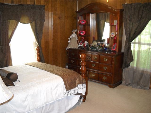 4110 East Pierceton Road Pierceton, IN 46562 - Photo 16 of 25 Gallery Image 16