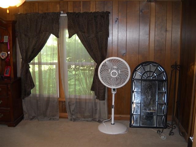 4110 East Pierceton Road Pierceton, IN 46562 - Photo 17 of 25 Gallery Image 17
