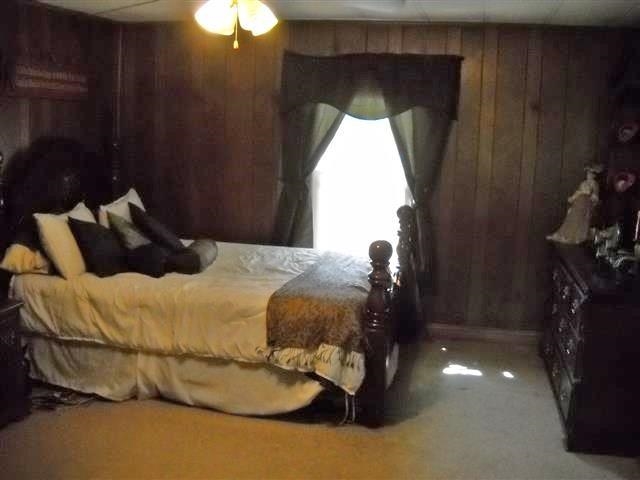 4110 East Pierceton Road Pierceton, IN 46562 - Photo 18 of 25 Gallery Image 18