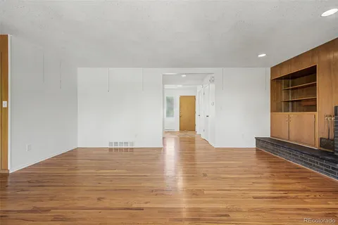 $950,000 | 2555 Queen Street, Denver, CO 80215