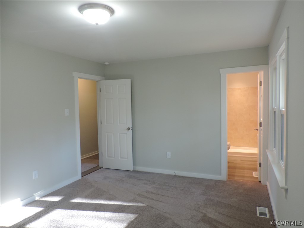 7825 Valencia Road Chesterfield, VA 23832 - Photo 15 of 26 an empty room with closet