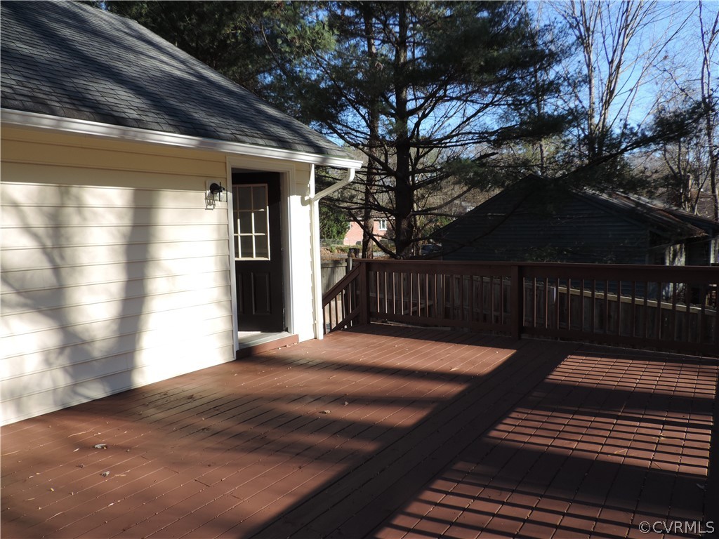 7825 Valencia Road Chesterfield, VA 23832 - Photo 24 of 26 a balcony with trees