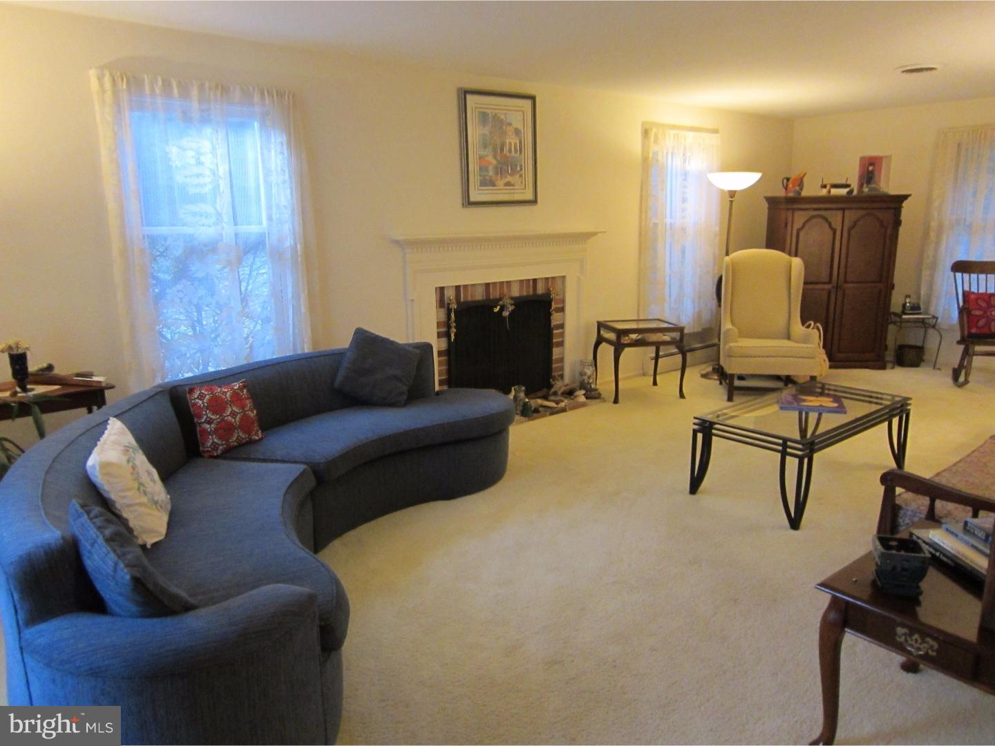 145 Pine Valley Road Doylestown, PA 18901 - Photo 8 of 20 Living Room