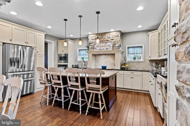 $1,200,000 | 214 North Mill Road, Harrisburg, PA 17112