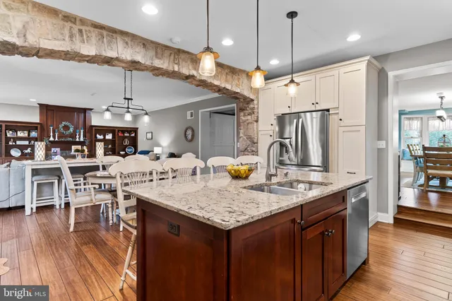 $1,200,000 | 214 North Mill Road, Harrisburg, PA 17112