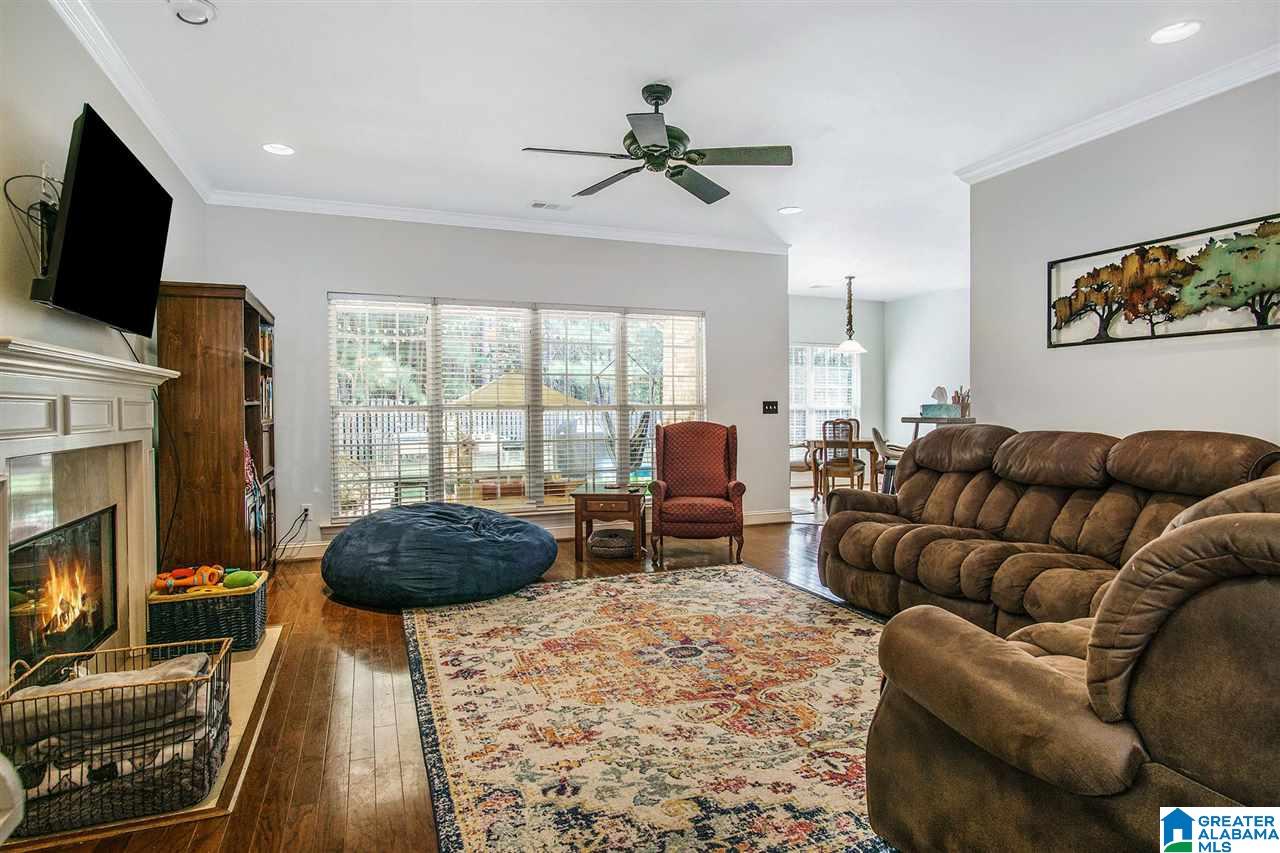 100 Scarlet Lane Chelsea, AL 35043 - Photo 3 of 38