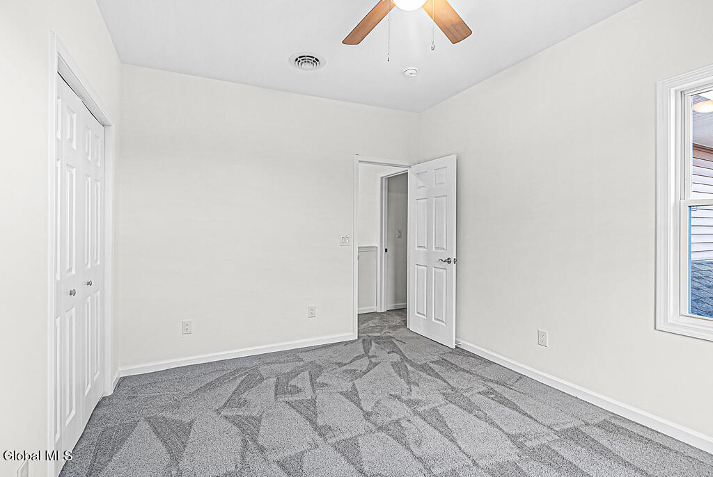 15 Farm To Market Road Halfmoon, NY 12118 - Photo 7 of 10 LA9A1347
