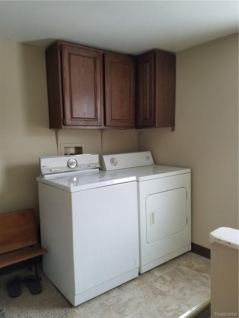 3620 Ravenswood Road Port Huron, MI 48060 - Photo 18 of 23 20180312_174922.jpg