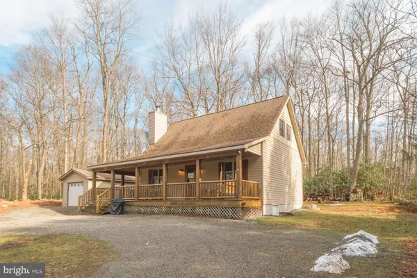 $349,999 | 931 Black Oak Lane, Oakland, MD 21550
