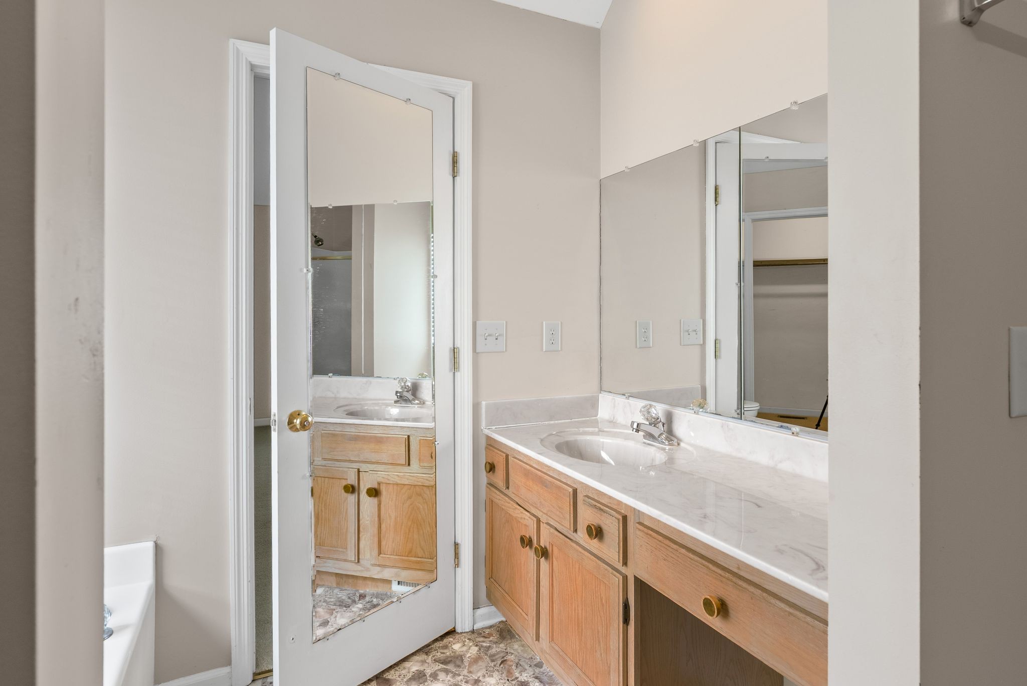 3012 Bent Tree Road Franklin, TN 37067 - Photo 20 of 34 a en suite bathroom with a granite countertop sink and a mirror