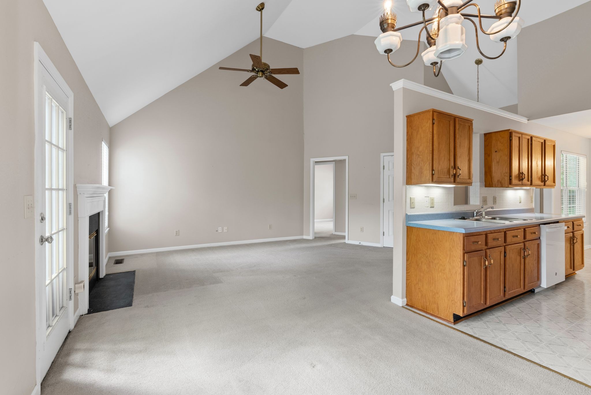 3012 Bent Tree Road Franklin, TN 37067 - Photo 9 of 34 a kitchen with stainless steel appliances granite countertop a sink a stove and a refrigerator