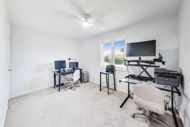 $849,000 | 179 Sycamore Drive, Hawthorn Woods, IL 60047