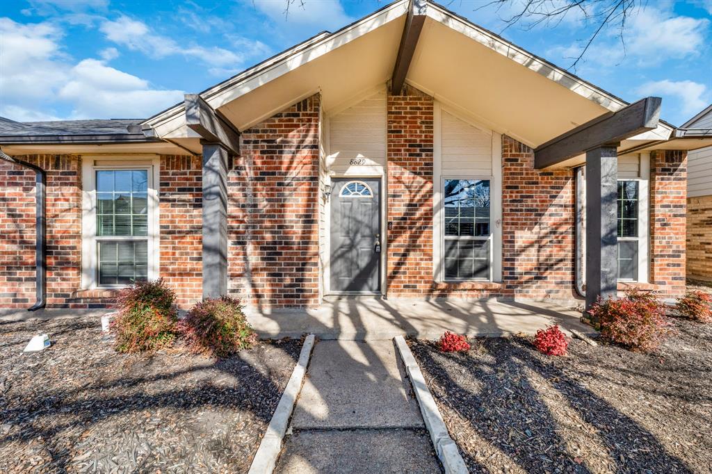 8829 Denver Street Rowlett, TX 75088 - Photo 3 of 27