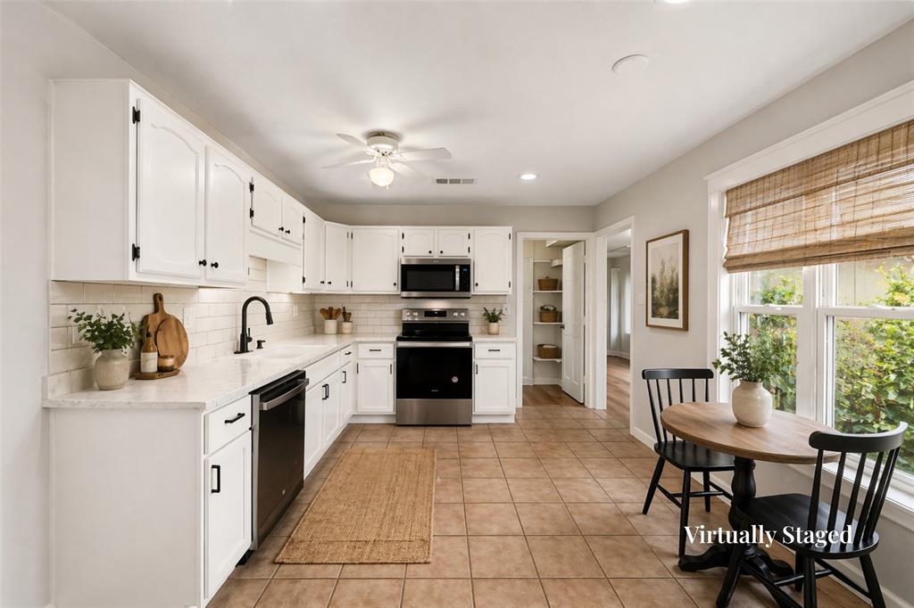 8829 Denver Street Rowlett, TX 75088 - Photo 7 of 37