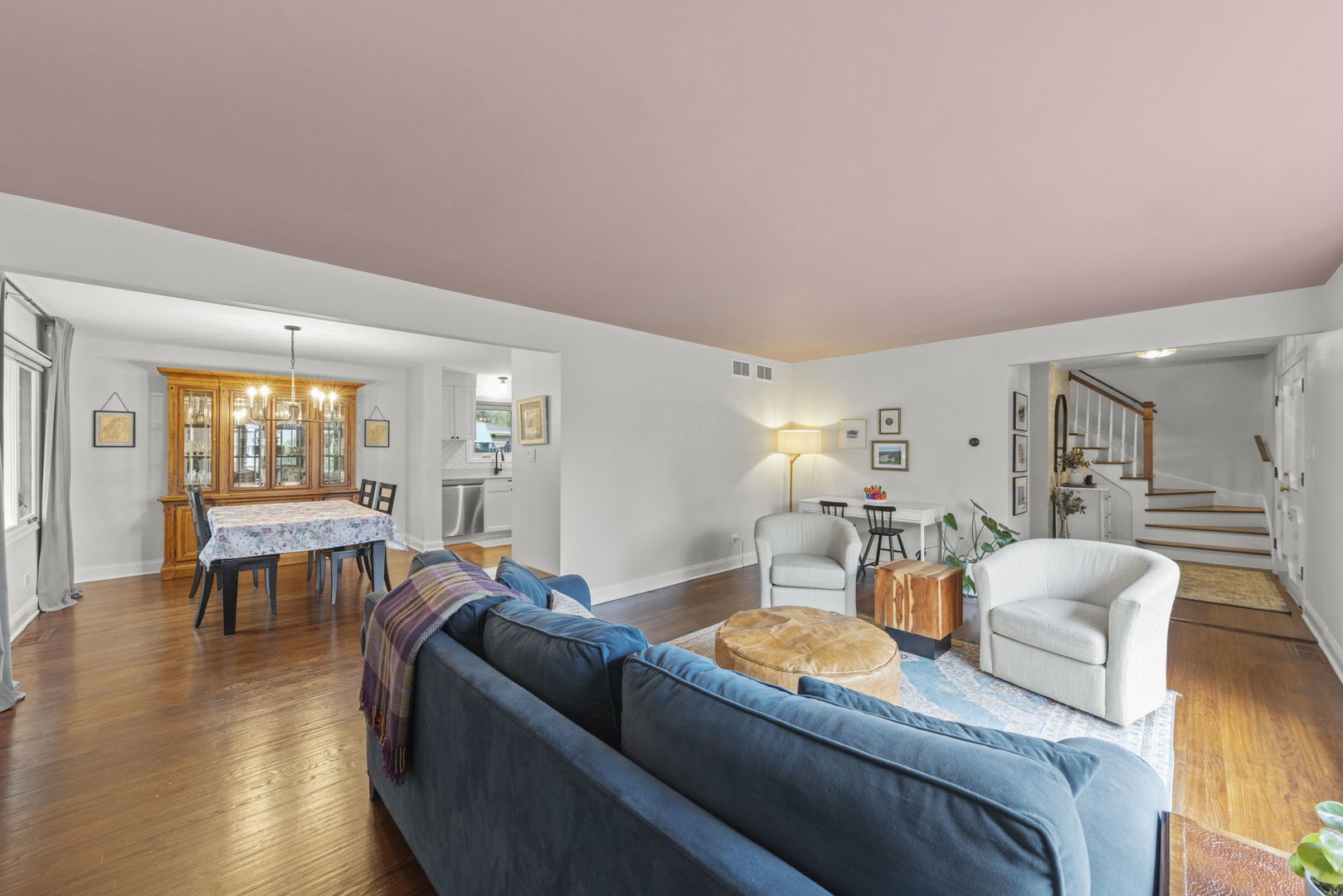 407 Ridgeview Street Downers Grove, IL 60516 - Photo 5 of 33 Gallery Image 5