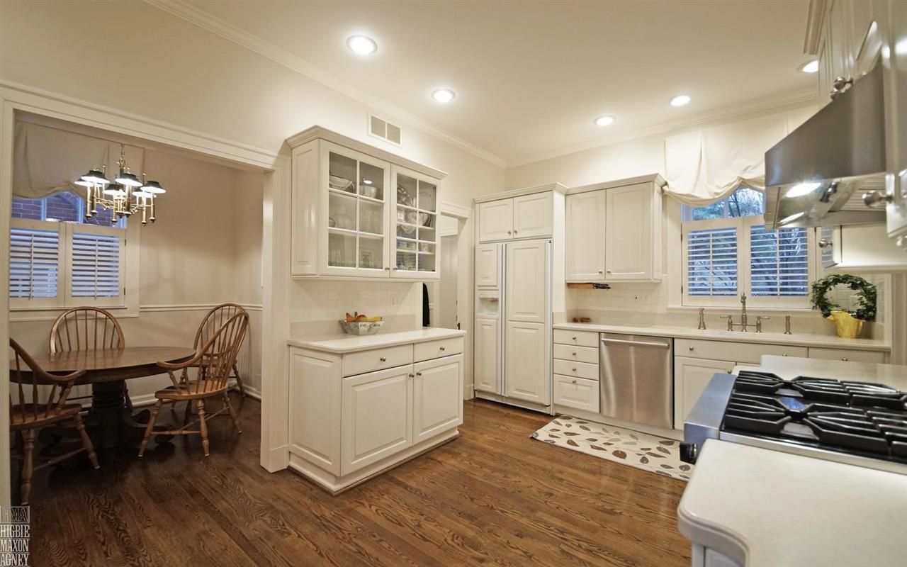 354 Washington Road Grosse Pointe, MI 48230 - Photo 13 of 51