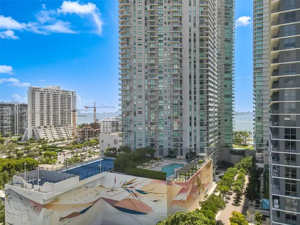 $3,100 | 501 Northeast 31st Street, Unit 205, Miami, FL 33137