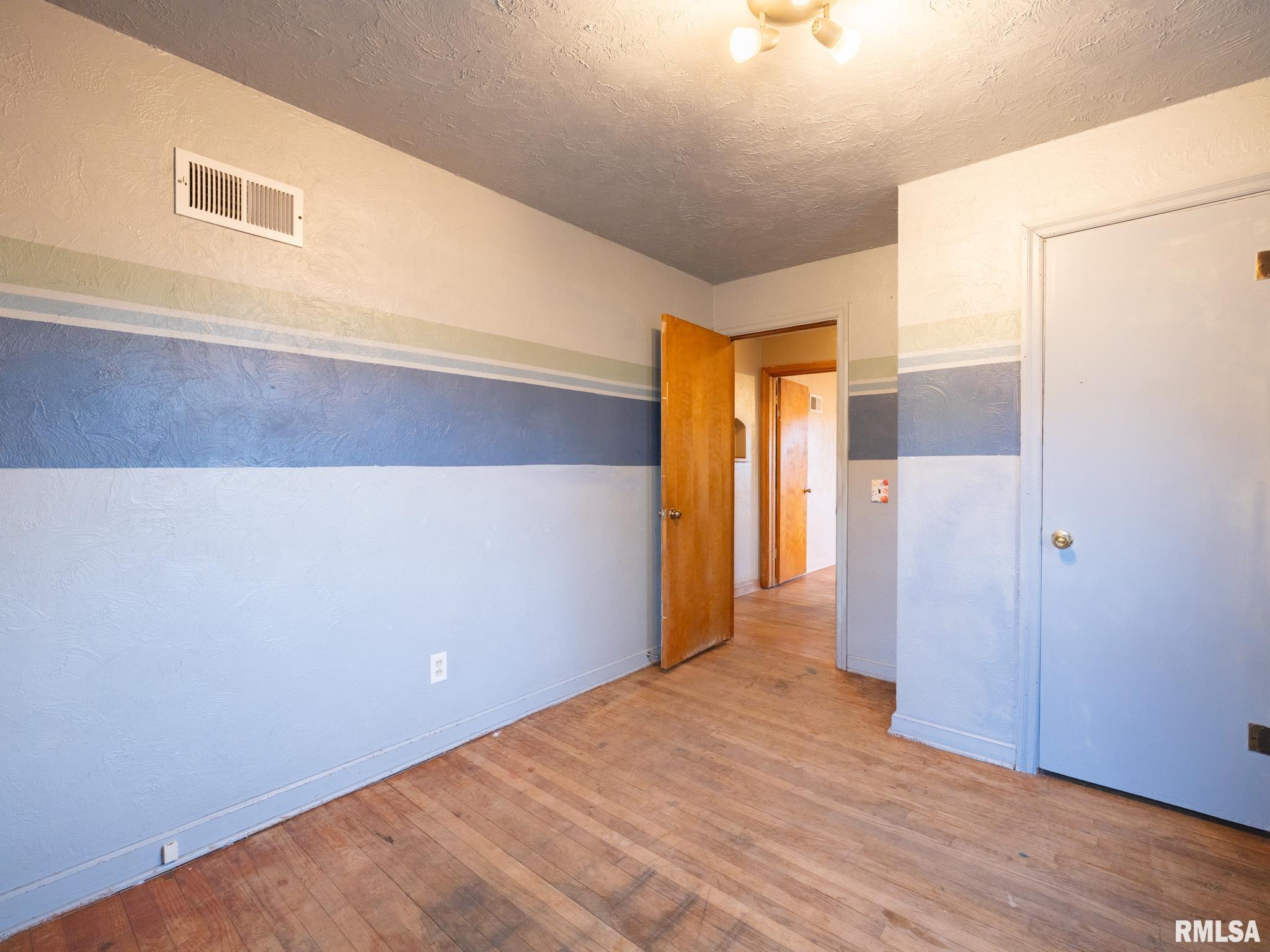1200 South 9th Street Pekin, IL 61554 - Photo 26 of 44