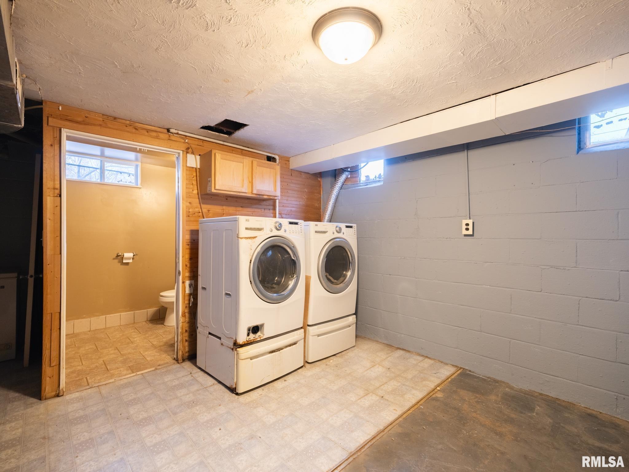 1200 South 9th Street Pekin, IL 61554 - Photo 28 of 44