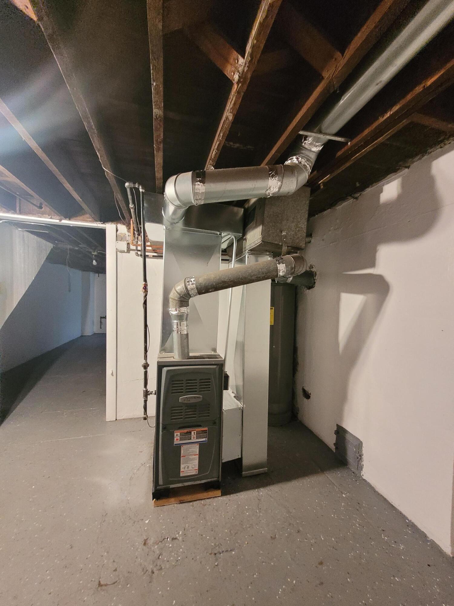408 Jackson Street Gary, IN 46402 - Photo 13 of 18 1500x2000