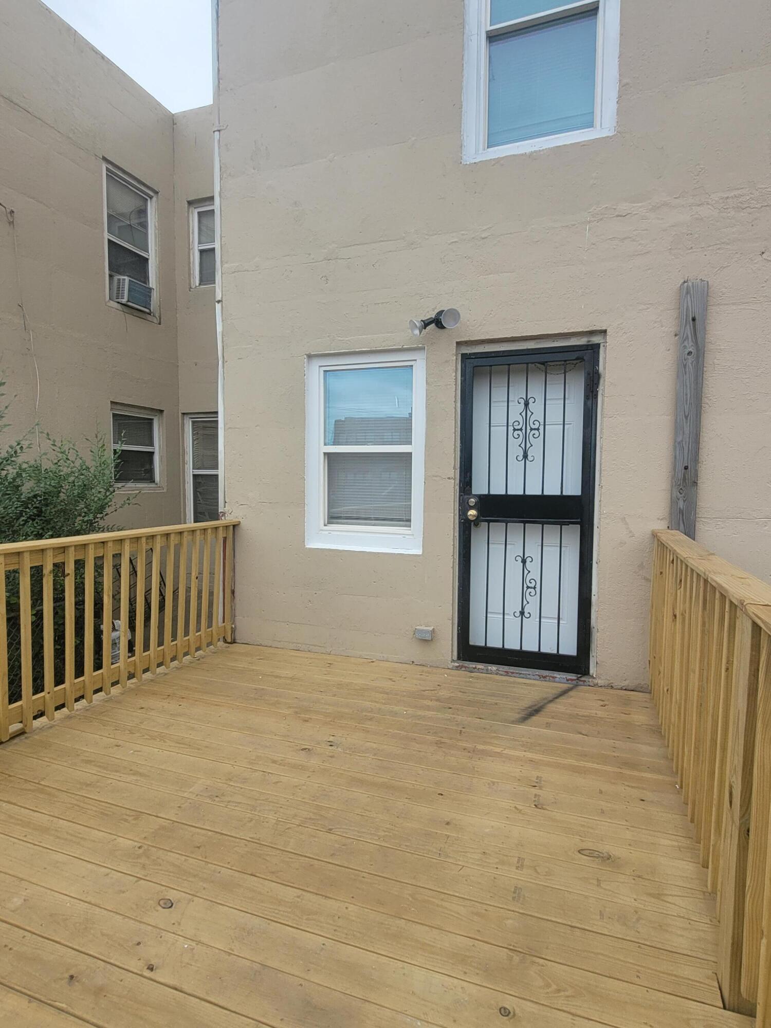 408 Jackson Street Gary, IN 46402 - Photo 15 of 18 1500x2000