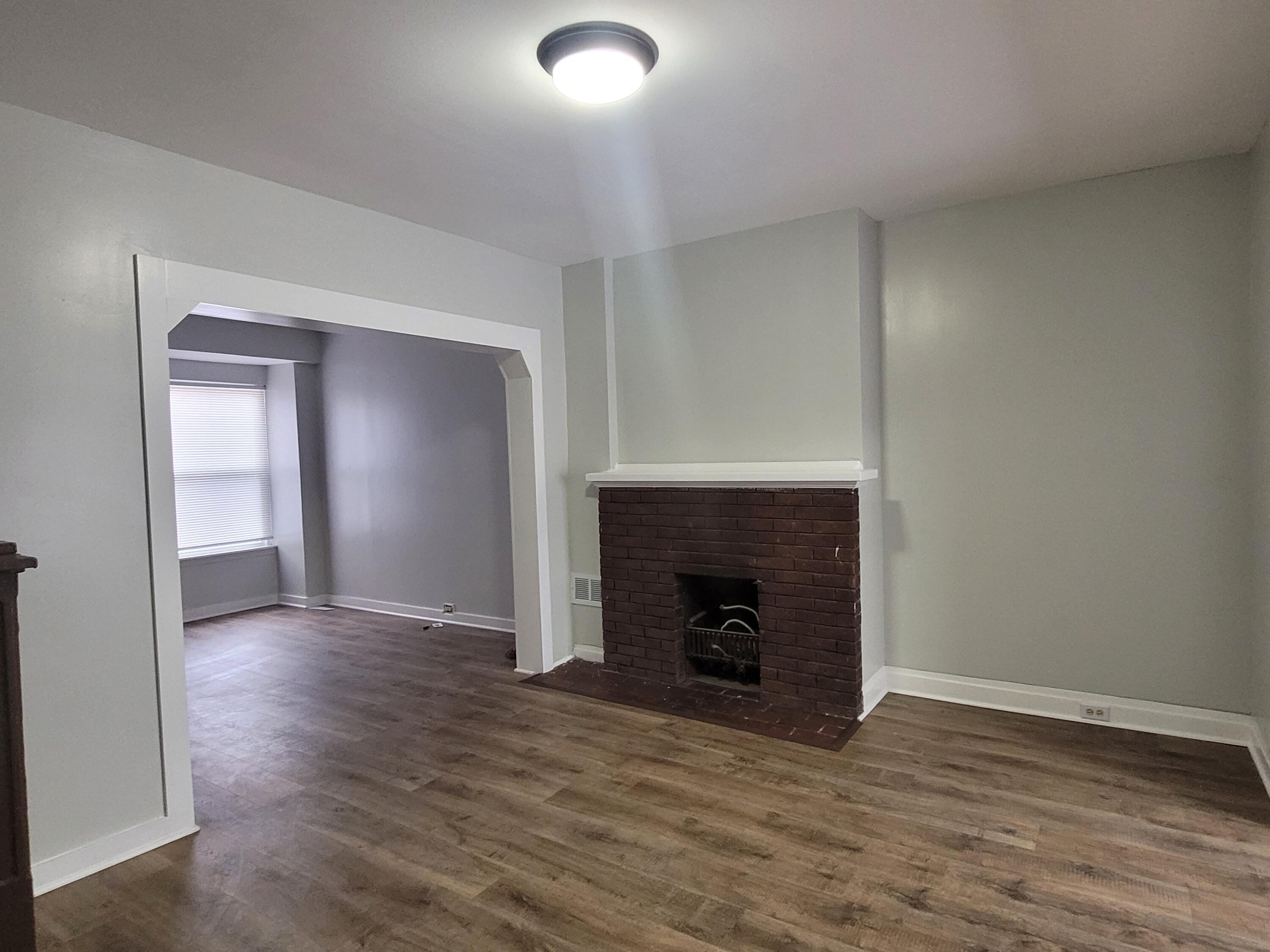 408 Jackson Street Gary, IN 46402 - Photo 4 of 18 3000x2250