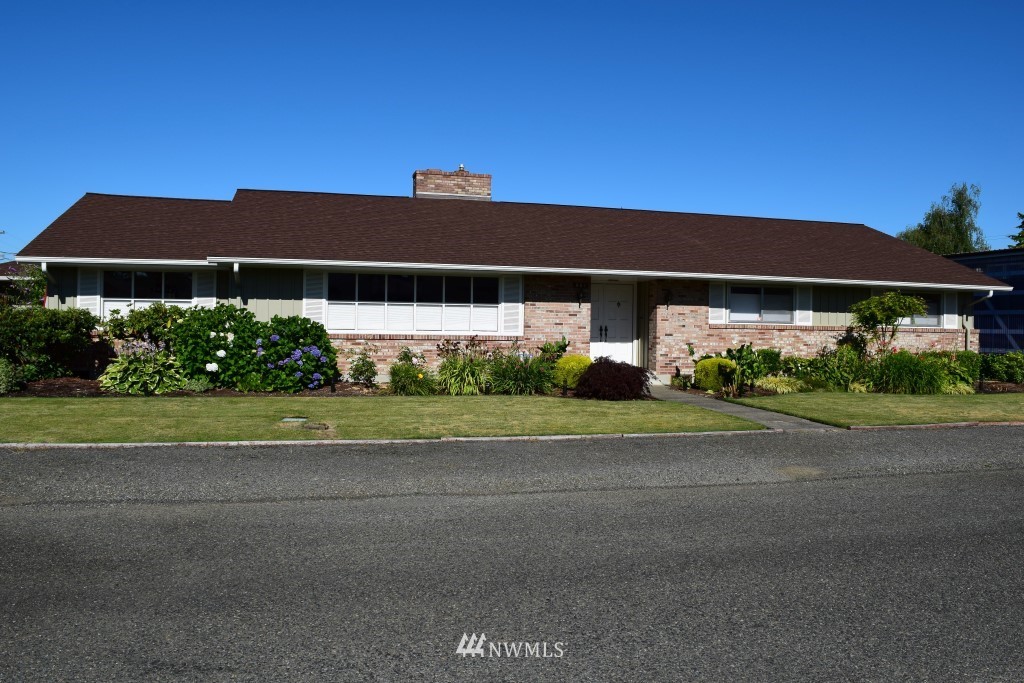 861 Southwest 18th Street Chehalis, WA 98532 - Photo 4 of 22