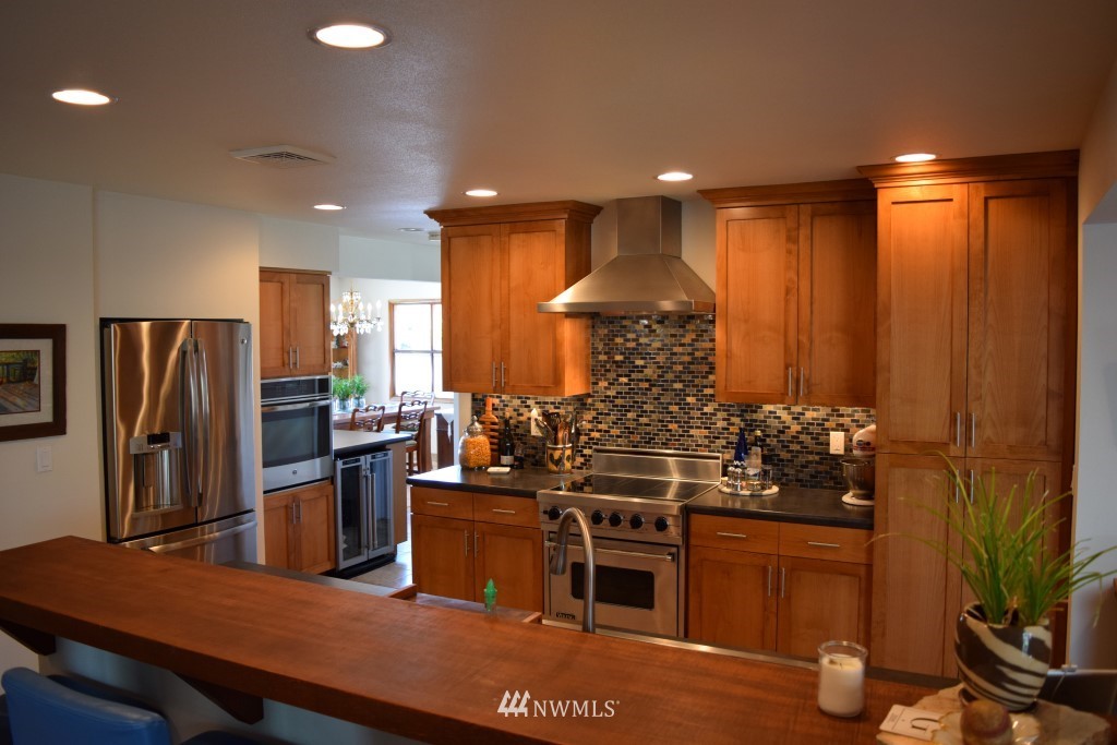 861 Southwest 18th Street Chehalis, WA 98532 - Photo 9 of 22