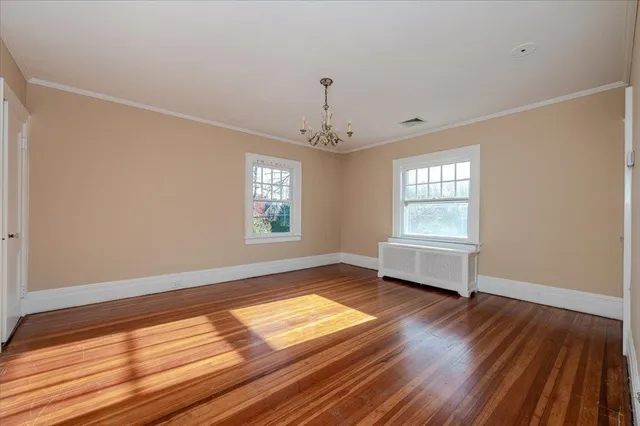 $9,000 | 896 Central Avenue, Unit A, Woodmere, NY 11598