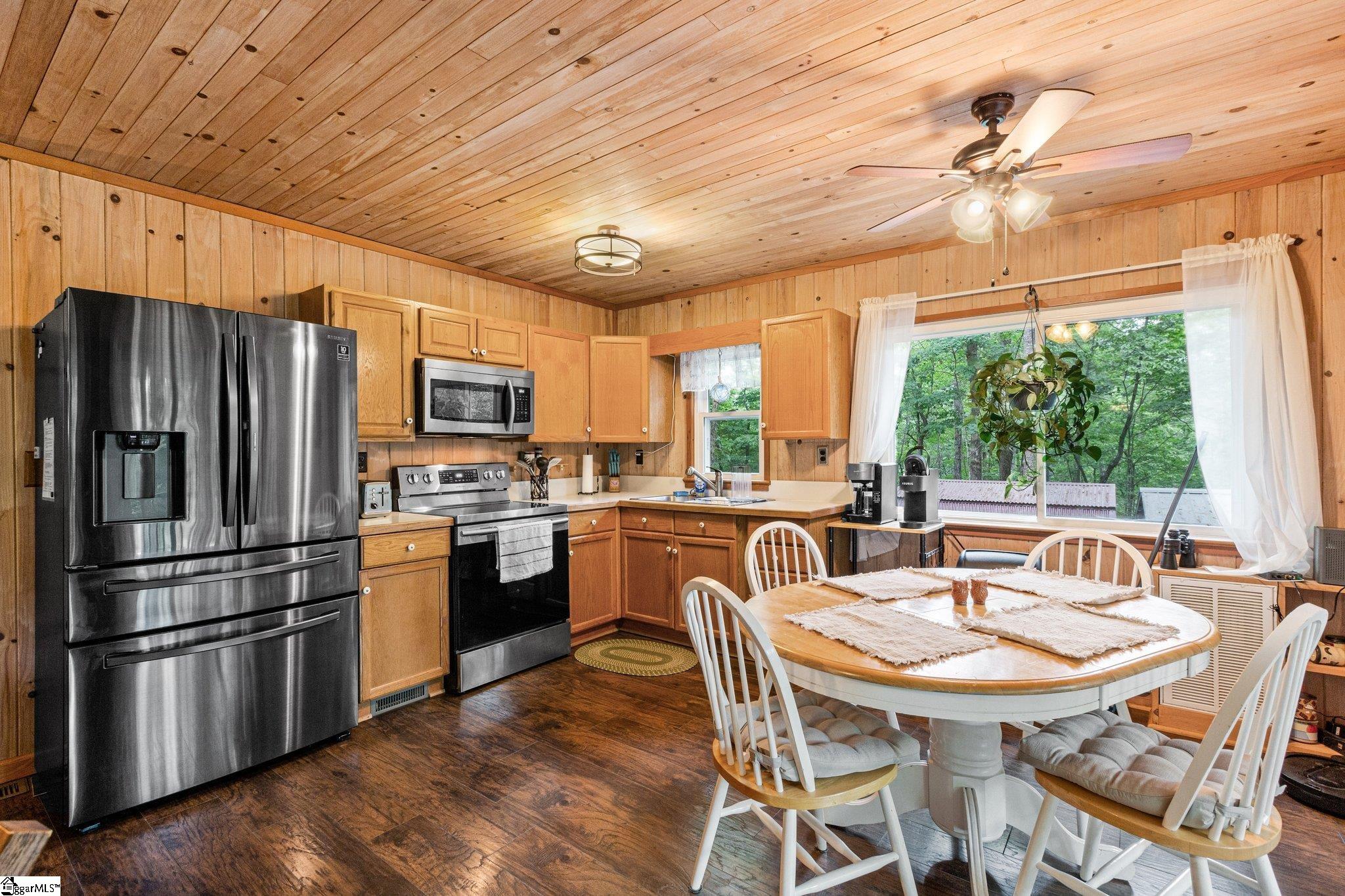 920 Chattooga Lake Road Mountain Rest, SC 29664 - Photo 33 of 36 Gallery Image 33